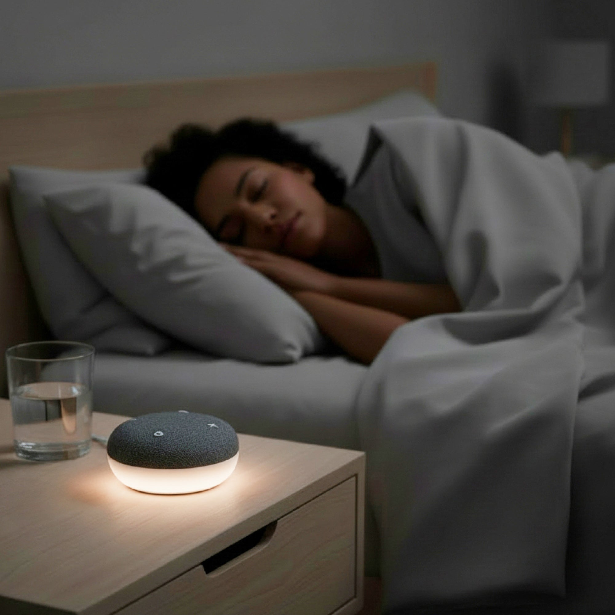 SNOOZ Go 2 Travel White Noise Sound Machine & Bluetooth Speaker